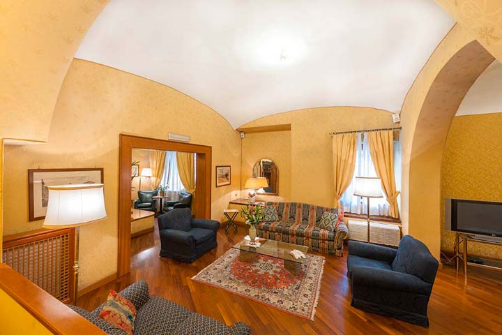 The Hall of the Hotel